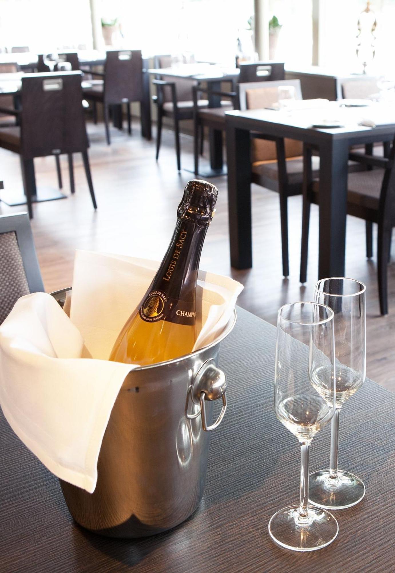 Fletcher Hotel-Restaurant Het Witte Huis Soest Esterno foto